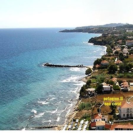 Pelagion II Sea Coral - Beachfront Holiday Home Kypseli Екстериор снимка